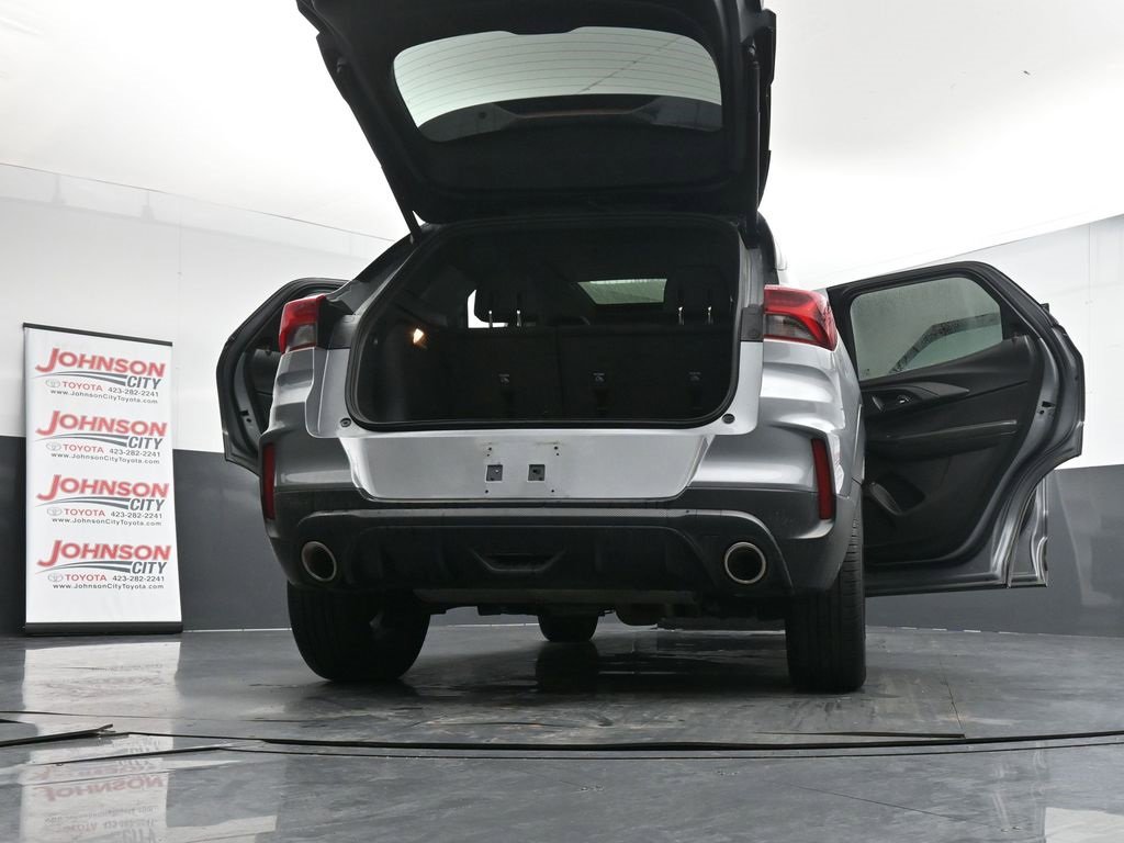 Used 2023 Chevrolet TrailBlazer RS w/ Sun and Liftgate Package image 29