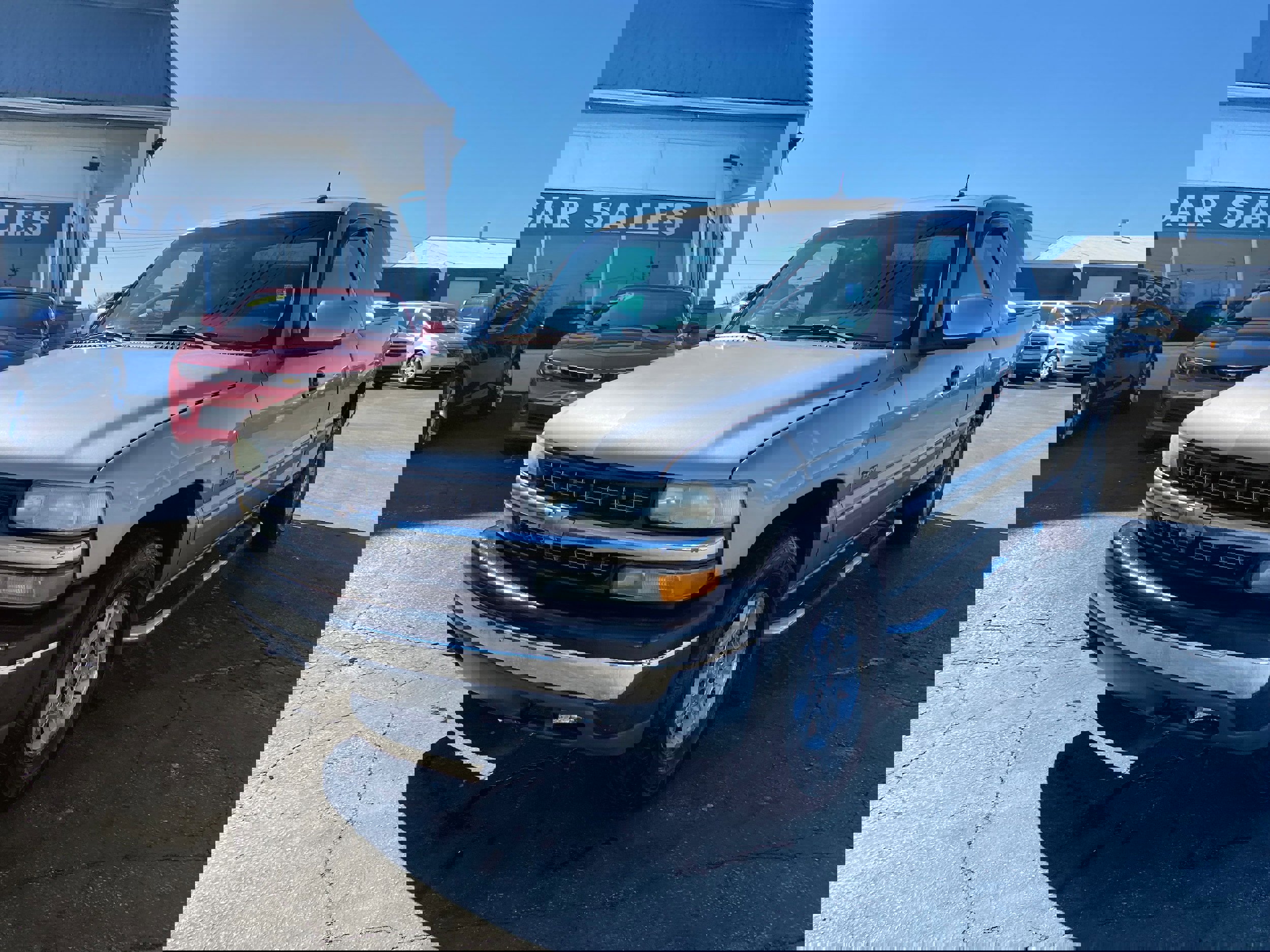 Used 2002 Chevrolet Silverado 1500 LT w/ Off-Road Pkg AWD/4WD image 1