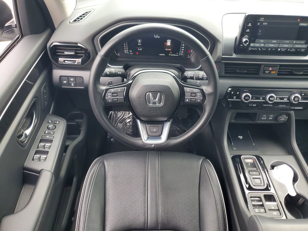 Certified 2023 Honda Pilot Elite image 13