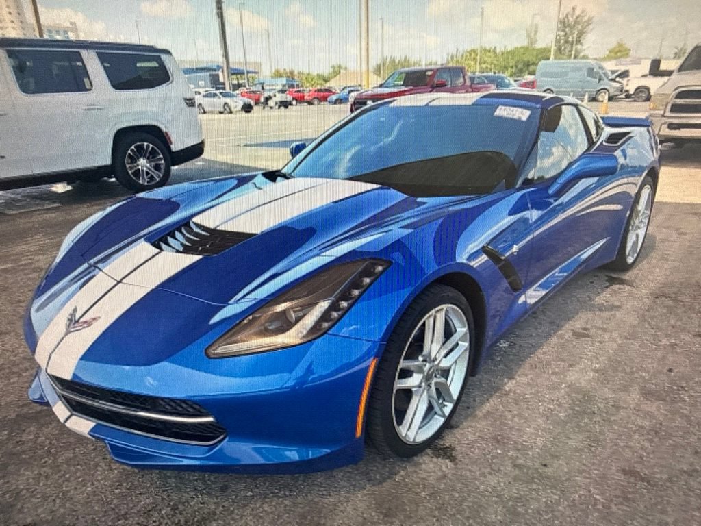 Used 2019 Chevrolet Corvette Stingray Coupe w/ Battery Protection Package RWD image 2