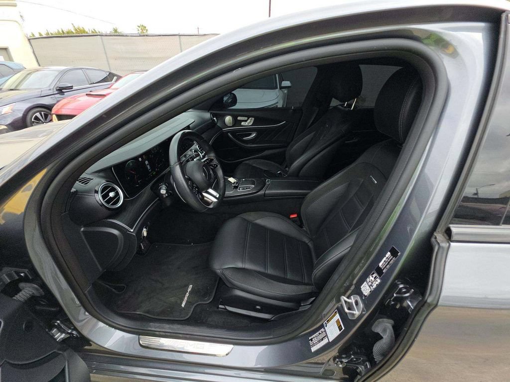 Used 2022 Mercedes-Benz E 53 AMG 4MATIC Sedan image 5