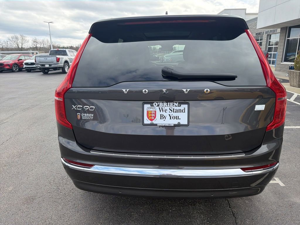Used 2024 Volvo XC90 T8 Plus image 4