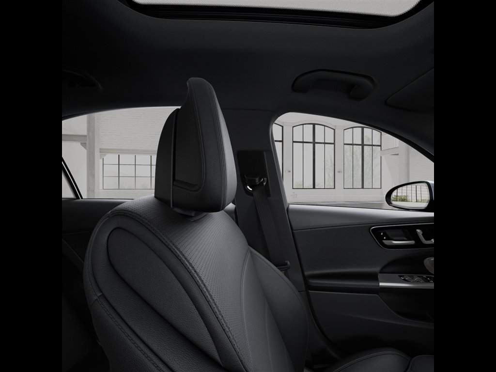 Certified 2025 Mercedes-Benz C 300 4MATIC Sedan image 43