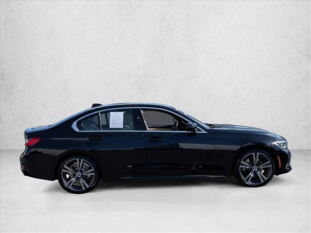 Used 2020 BMW 330i Sedan w/ Convenience Package RWD image 4