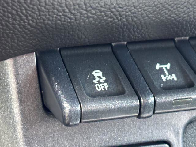 Used 2018 Chevrolet Colorado ZR2 image 21