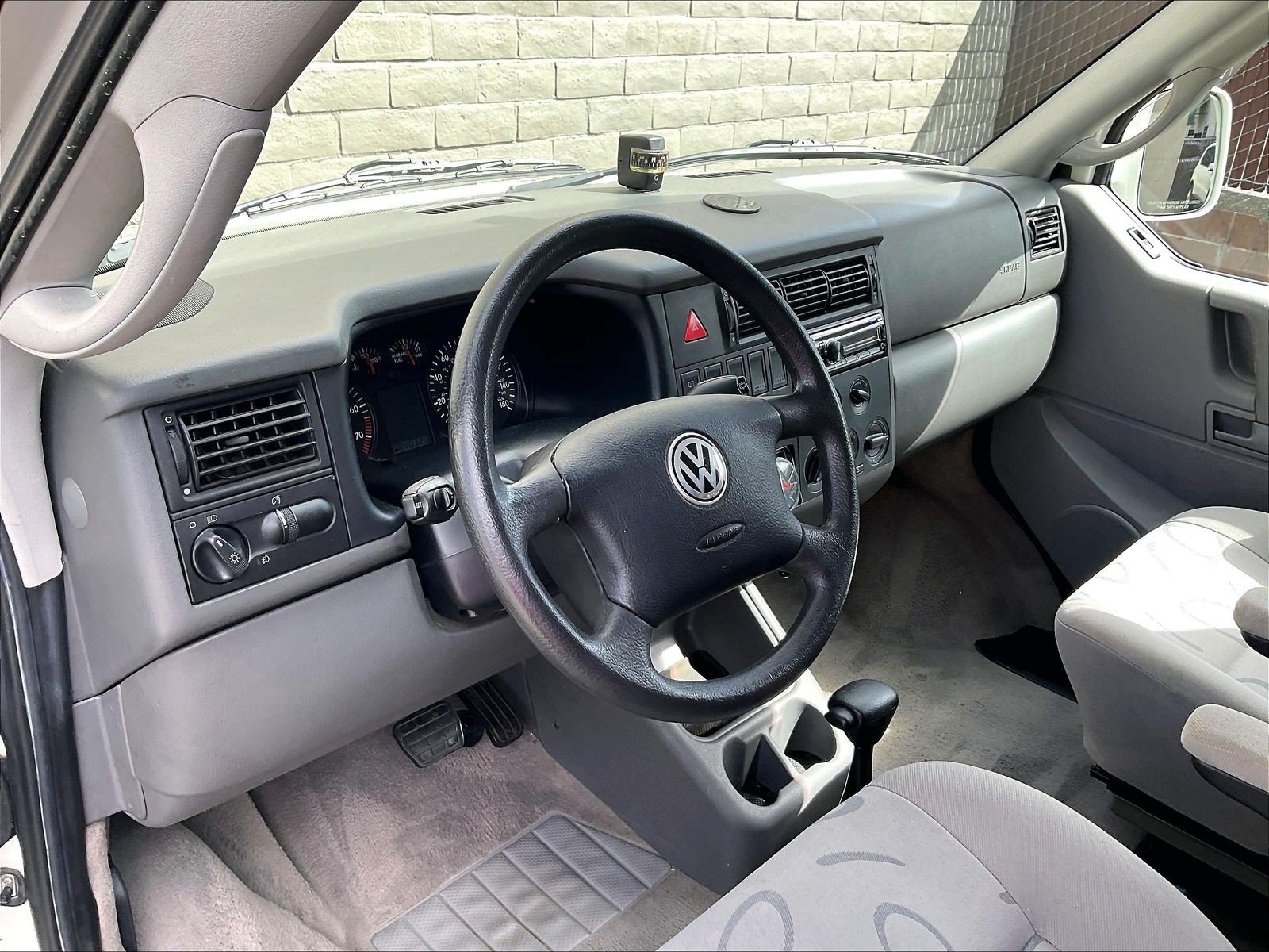 Used 2003 Volkswagen Eurovan Camper FWD image 14