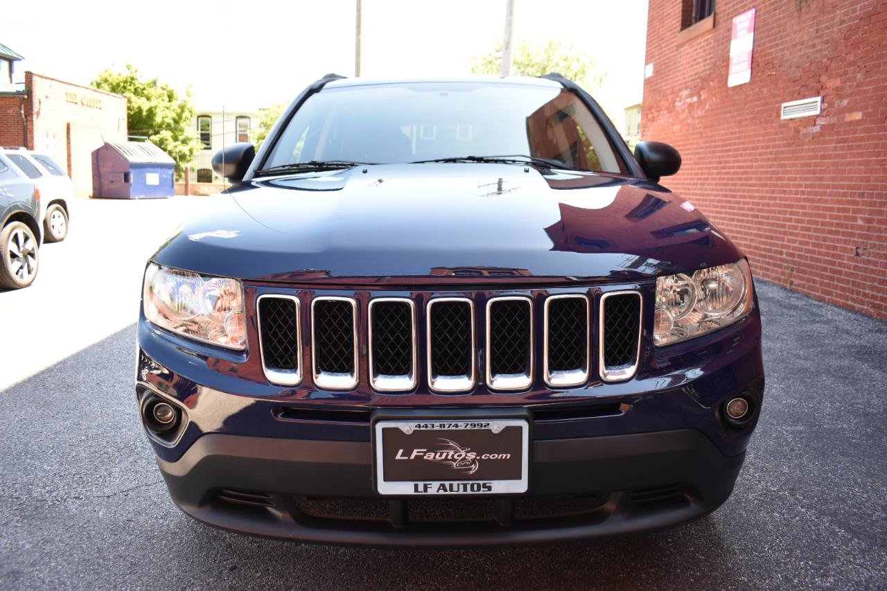 Used 2012 Jeep Compass Sport AWD/4WD image 9