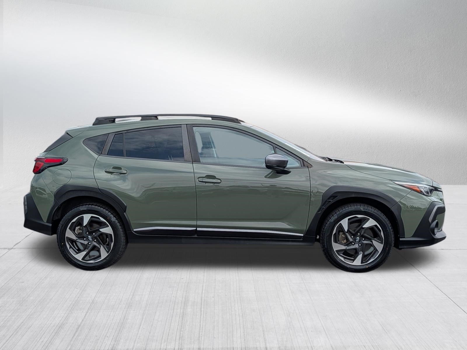 Certified 2024 Subaru Crosstrek 2.5i Limited w/ Crosstrek Mirror Package AWD/4WD image 8