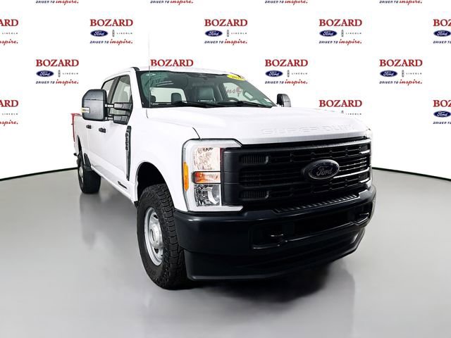 Used 2023 Ford F350 XL image 1