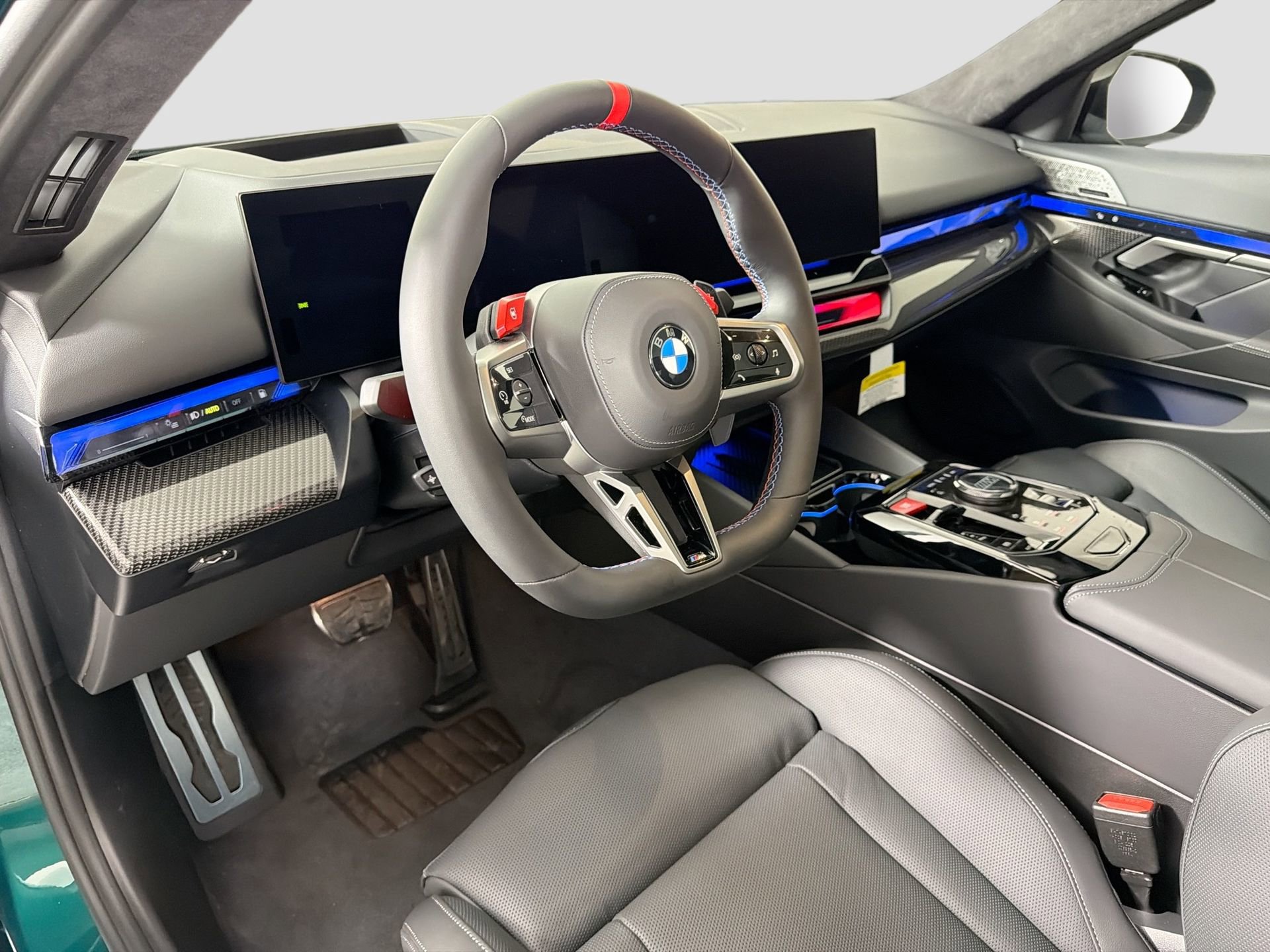 New 2026 BMW M5 w/ Executive Package image 9