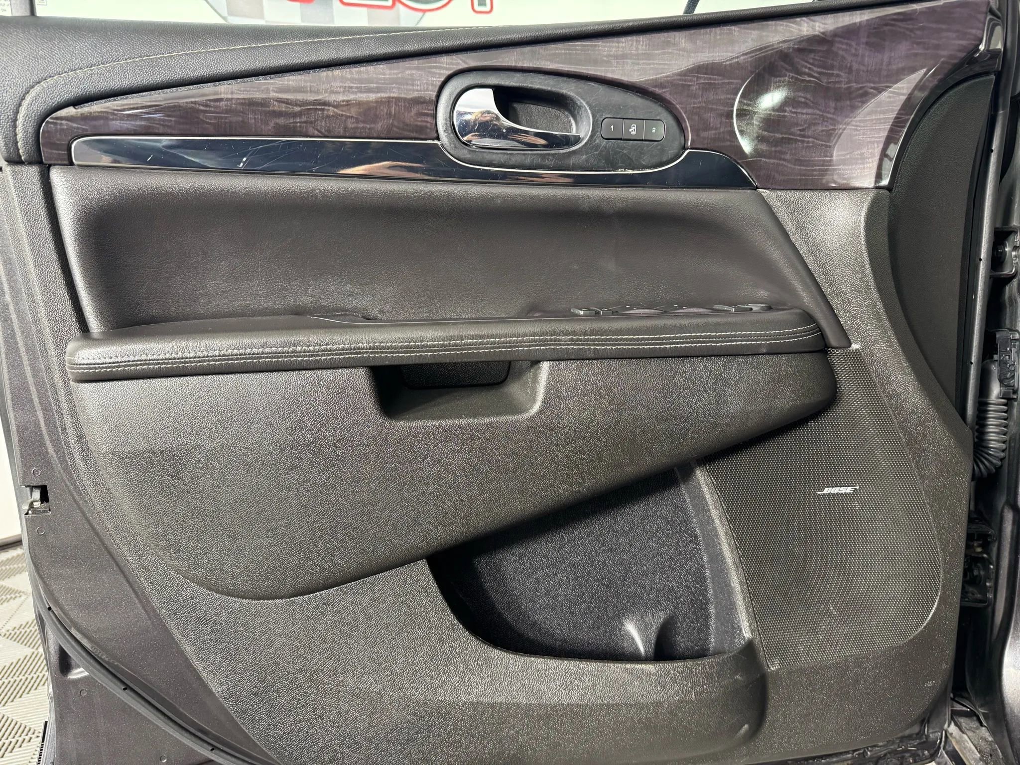 Used 2017 Buick Enclave Leather FWD image 41