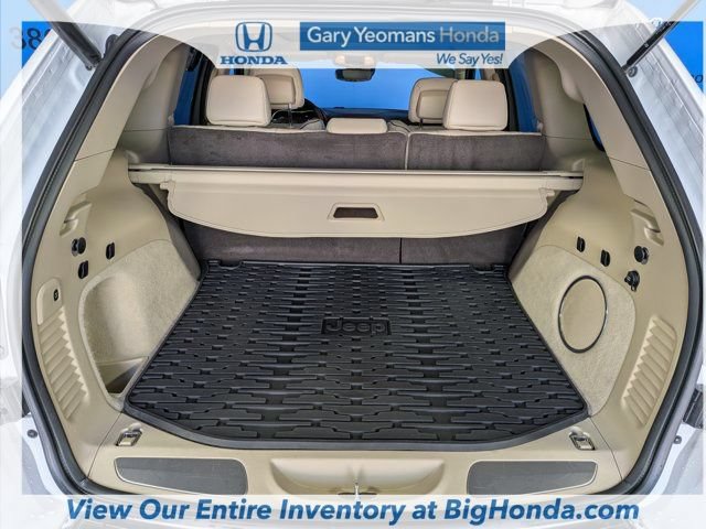 Used 2021 Jeep Grand Cherokee Summit AWD/4WD image 19