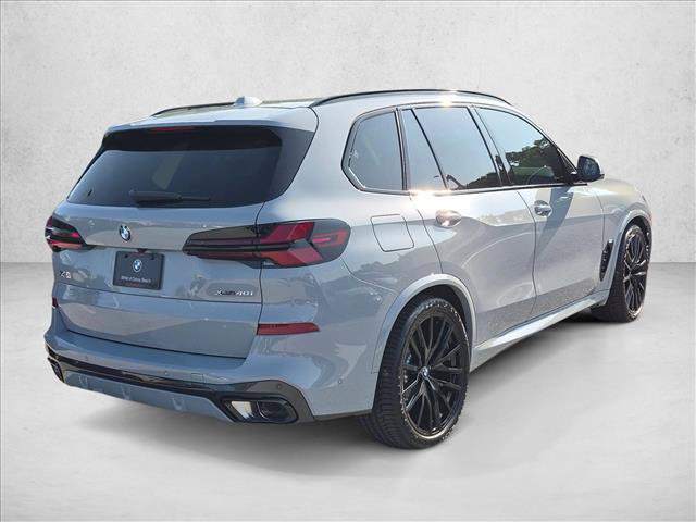 New 2026 BMW X5 xDrive40i w/ M Sport Package AWD/4WD image 2
