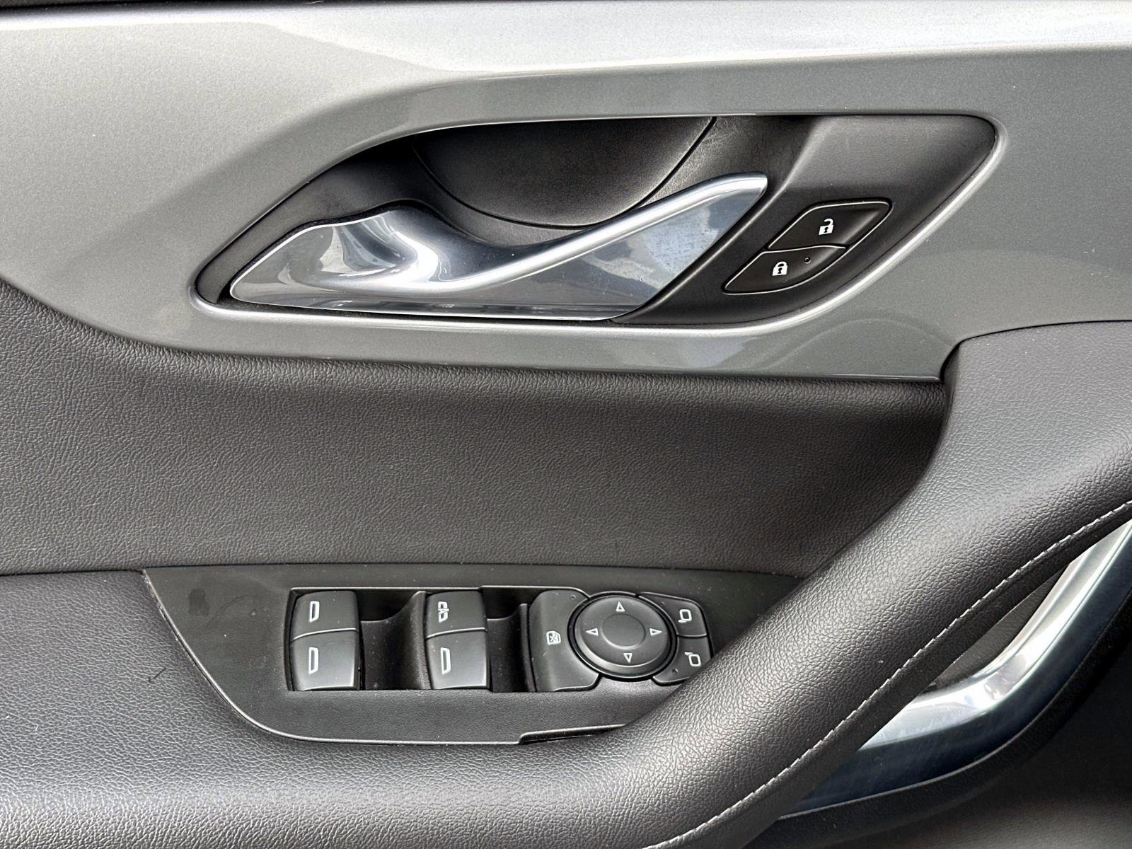 Used 2020 Chevrolet Blazer LT image 22