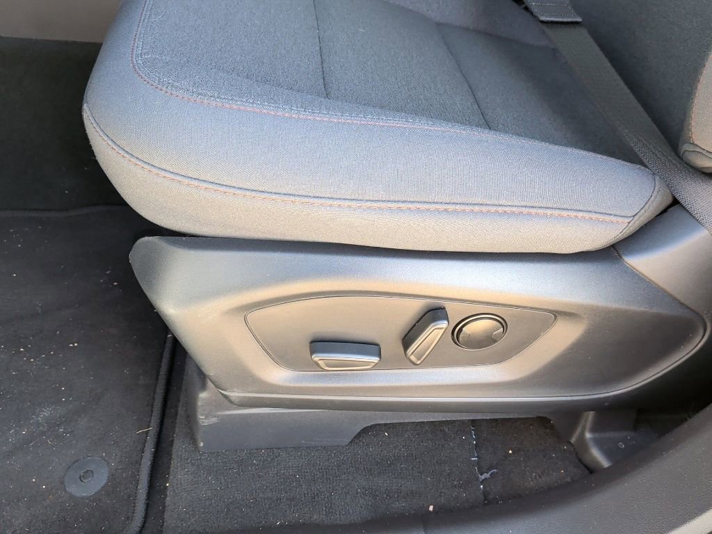 Used 2026 Ford Explorer Active image 13