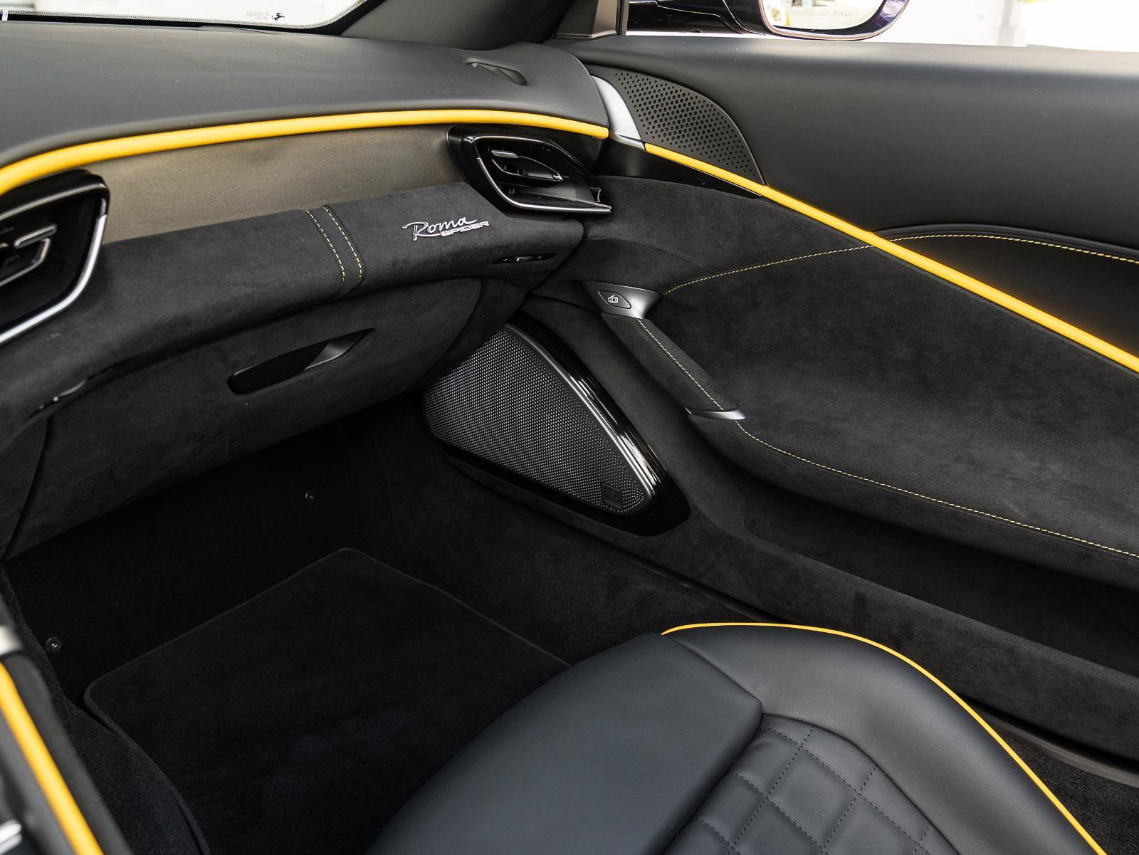 Used 2025 Ferrari Roma Spider RWD image 34