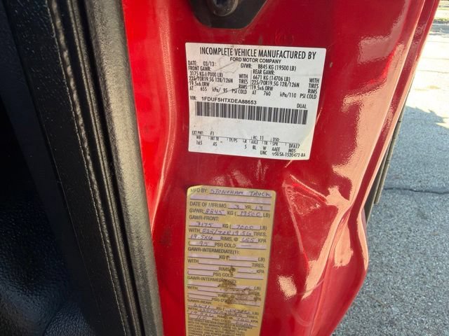 Used 2013 Ford F550 4x4 Regular Cab Super Duty w/ Payload Upgrade Pkg image 17