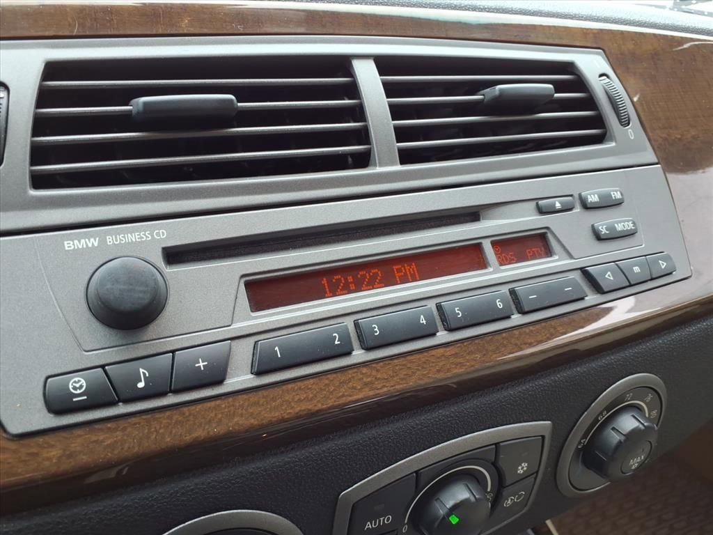 Used 2003 BMW Z4 3.0i image 24