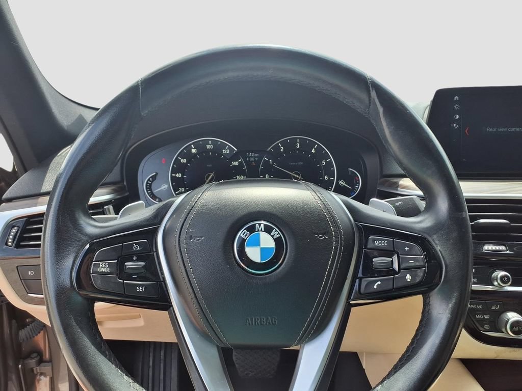 Used 2018 BMW 530i RWD image 16