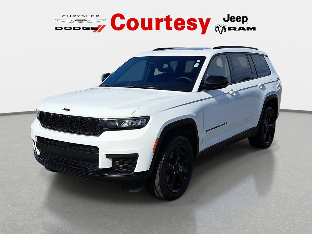Certified 2023 Jeep Grand Cherokee L Altitude AWD/4WD image 7