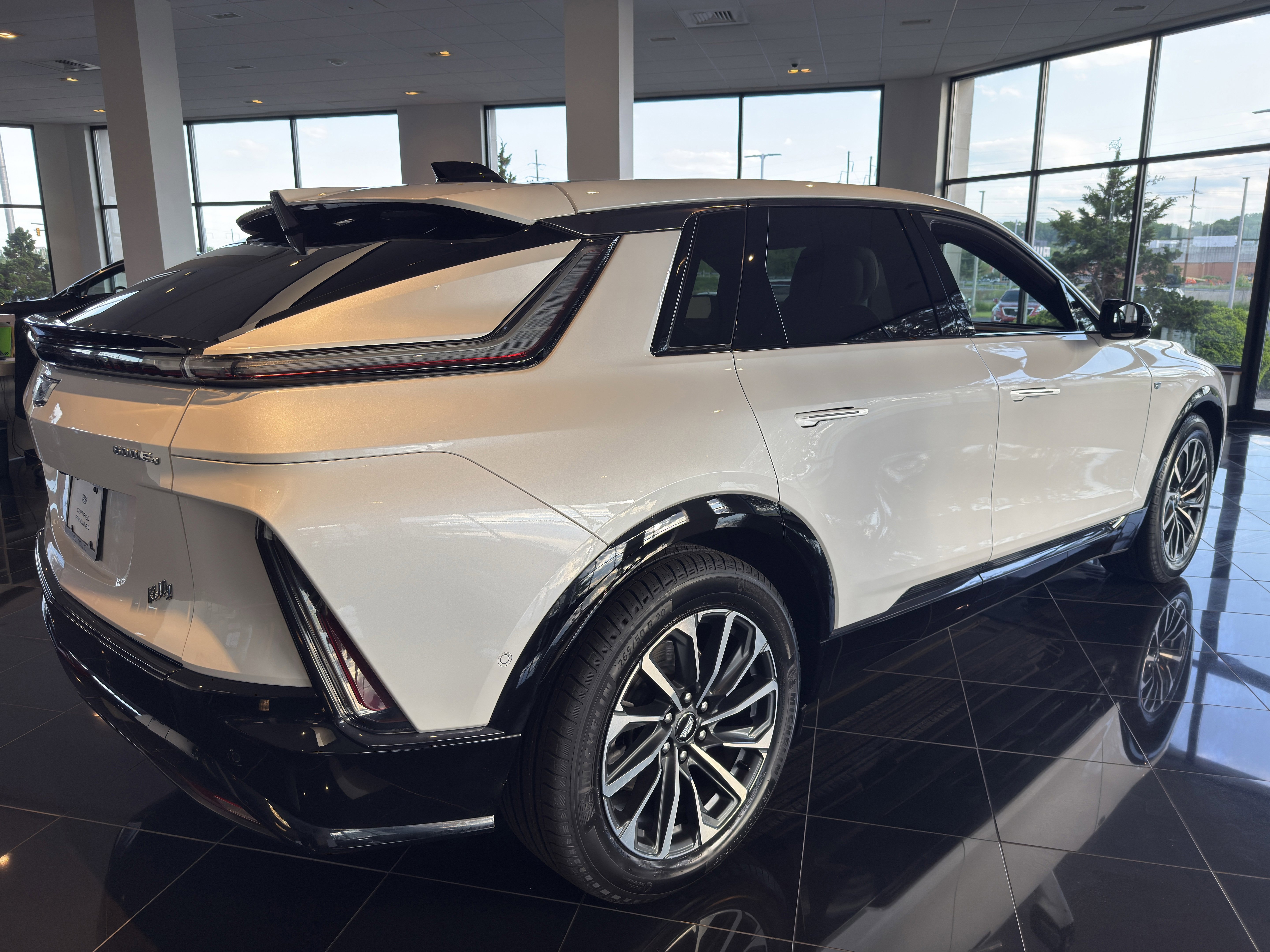 Certified 2024 Cadillac Lyriq Sport AWD/4WD image 6