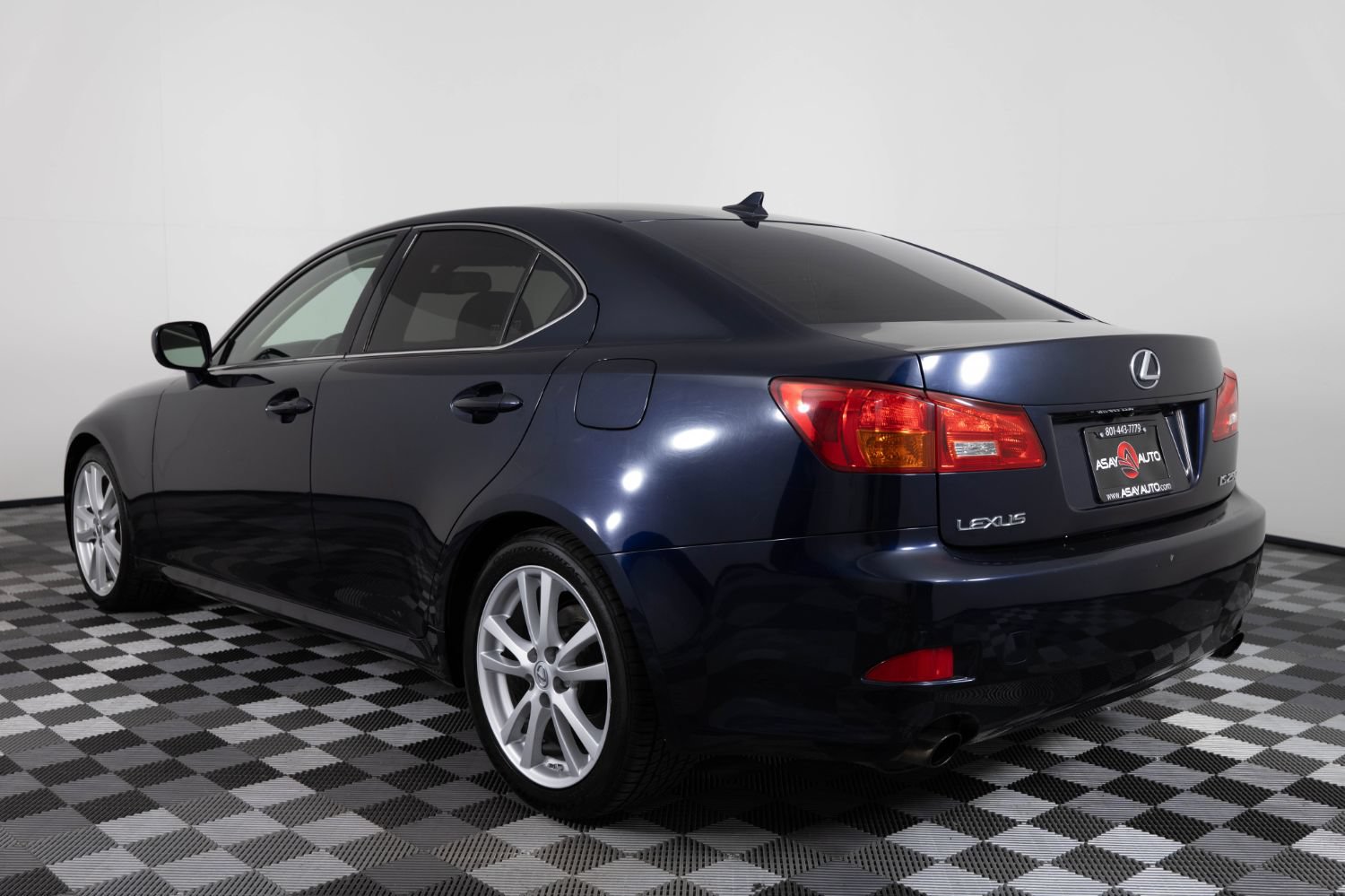 Used 2007 Lexus IS 250 RWD image 5