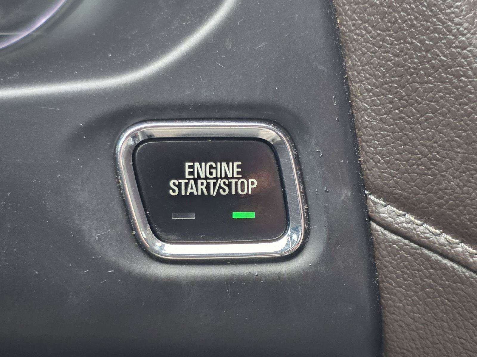 Used 2019 GMC Acadia SLT FWD image 16