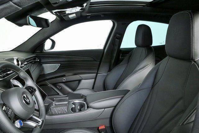 New 2026 Maserati Grecale Modena AWD/4WD image 3