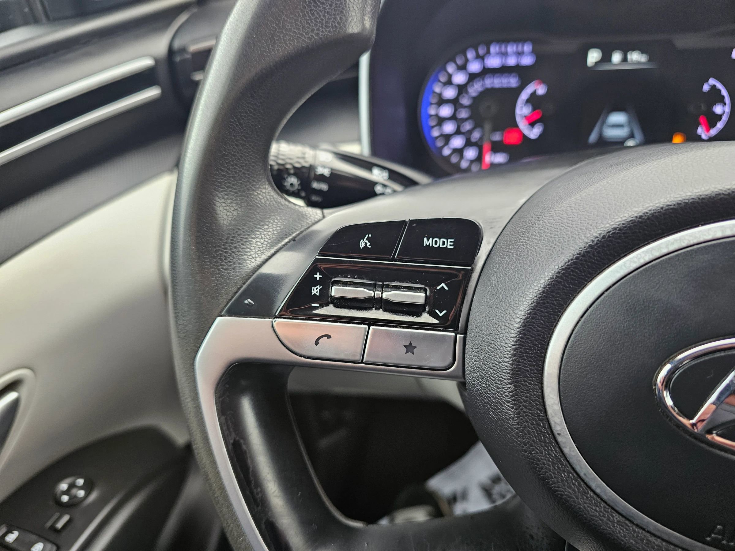 Used 2023 Hyundai Tucson SEL image 18