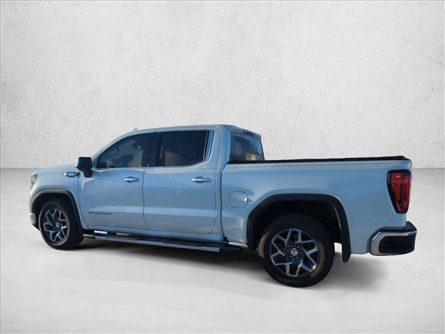 Used 2023 GMC Sierra 1500 SLT w/ SLT Premium Package RWD image 5