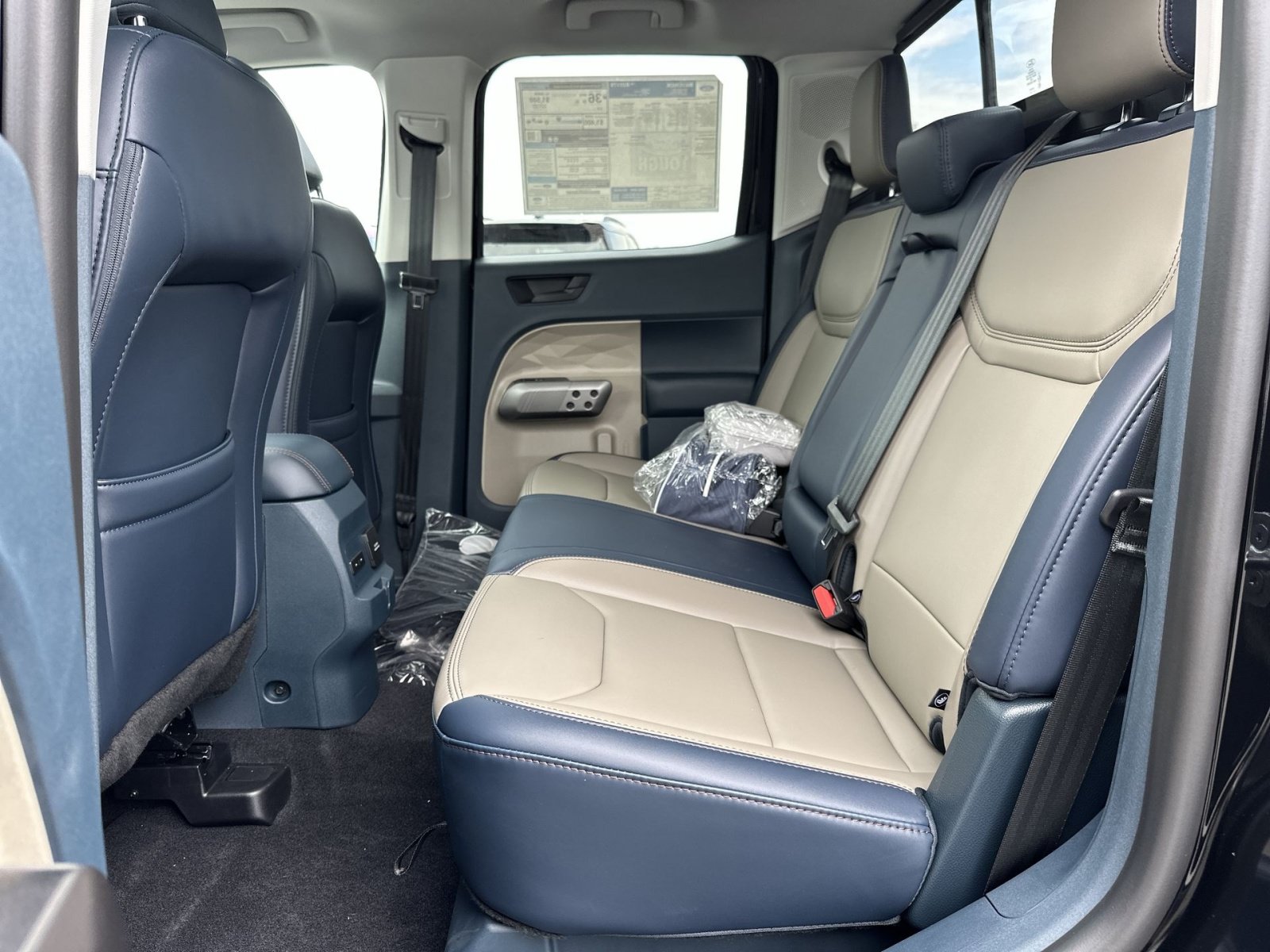 New 2026 Ford Maverick Lariat w/ 4K Tow Package AWD/4WD image 26