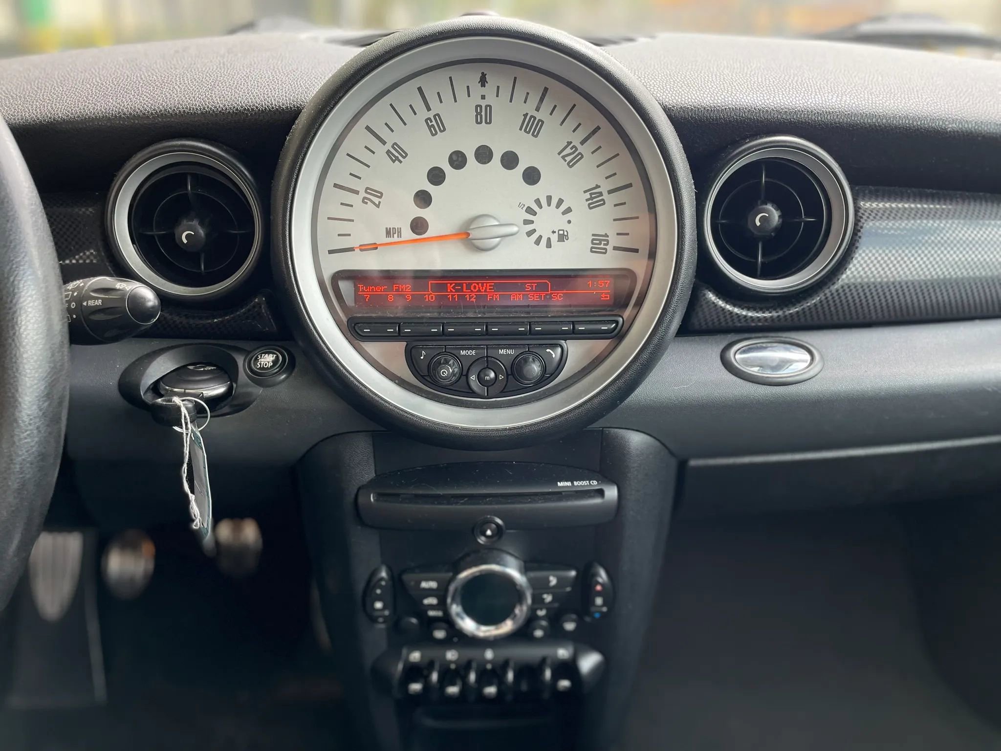 Used 2011 MINI Cooper Clubman S image 16