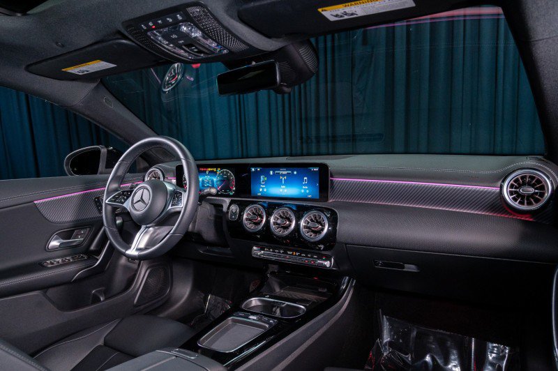 Certified 2025 Mercedes-Benz CLA 250 4MATIC image 4