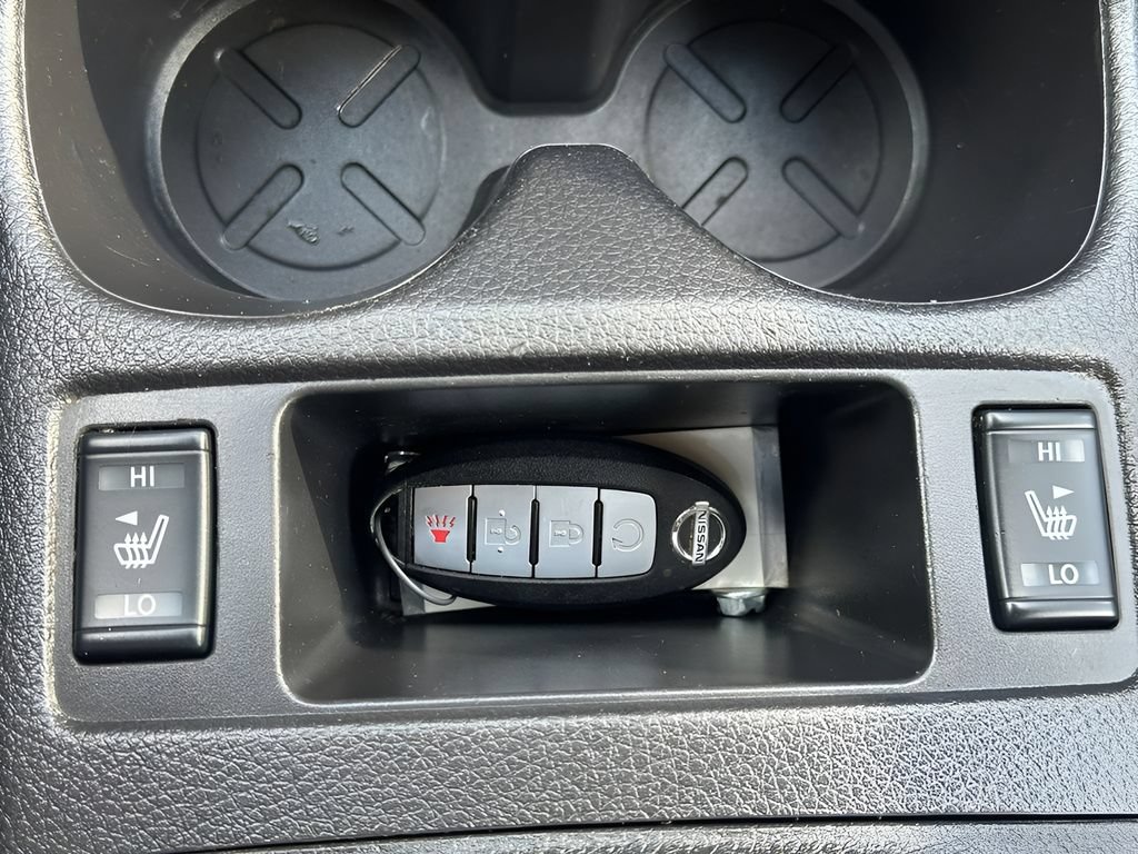 Used 2022 Nissan Rogue Sport SV AWD/4WD image 22