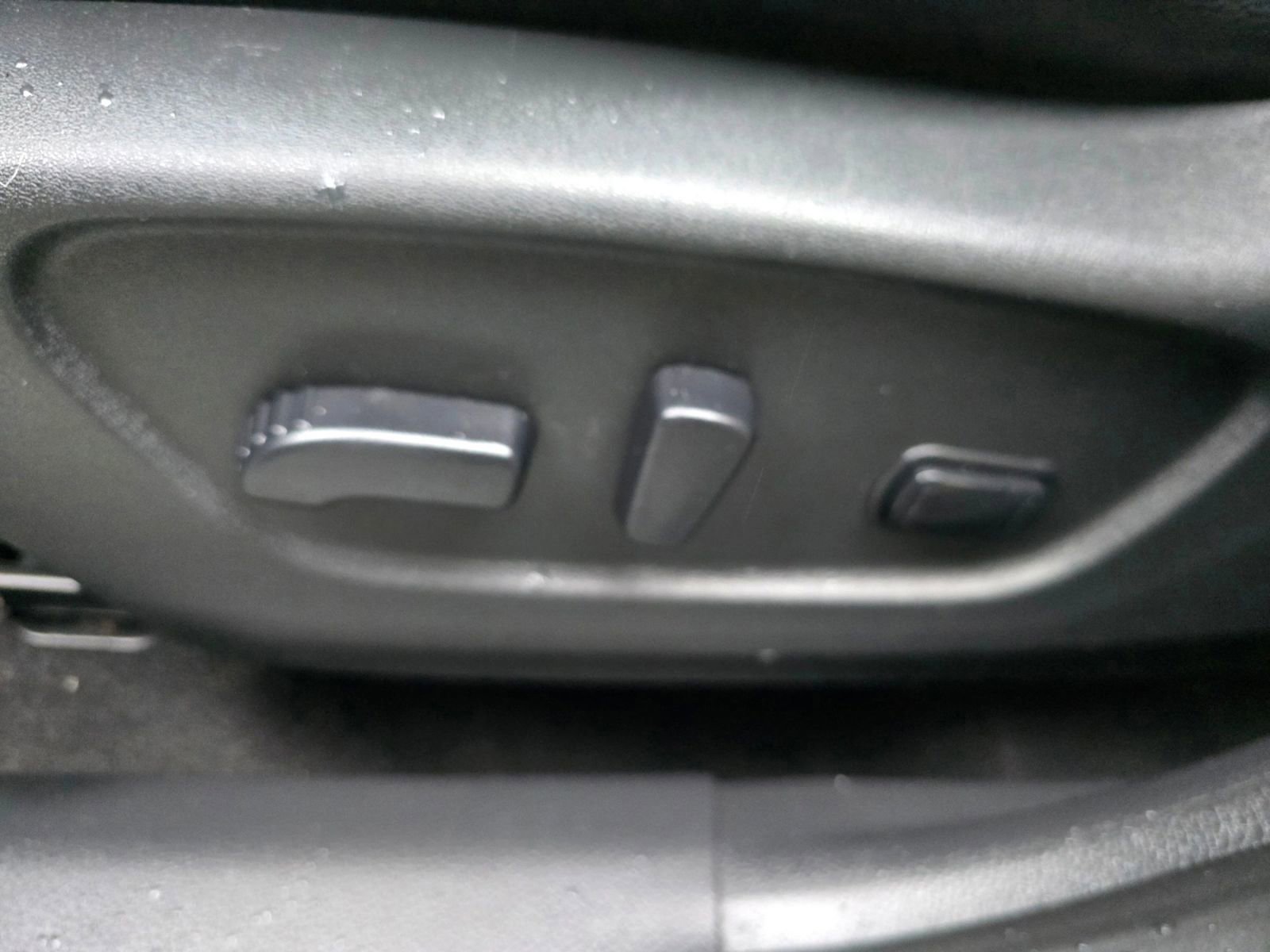 Used 2016 Nissan Rogue SL w/ SL Premium Package image 22