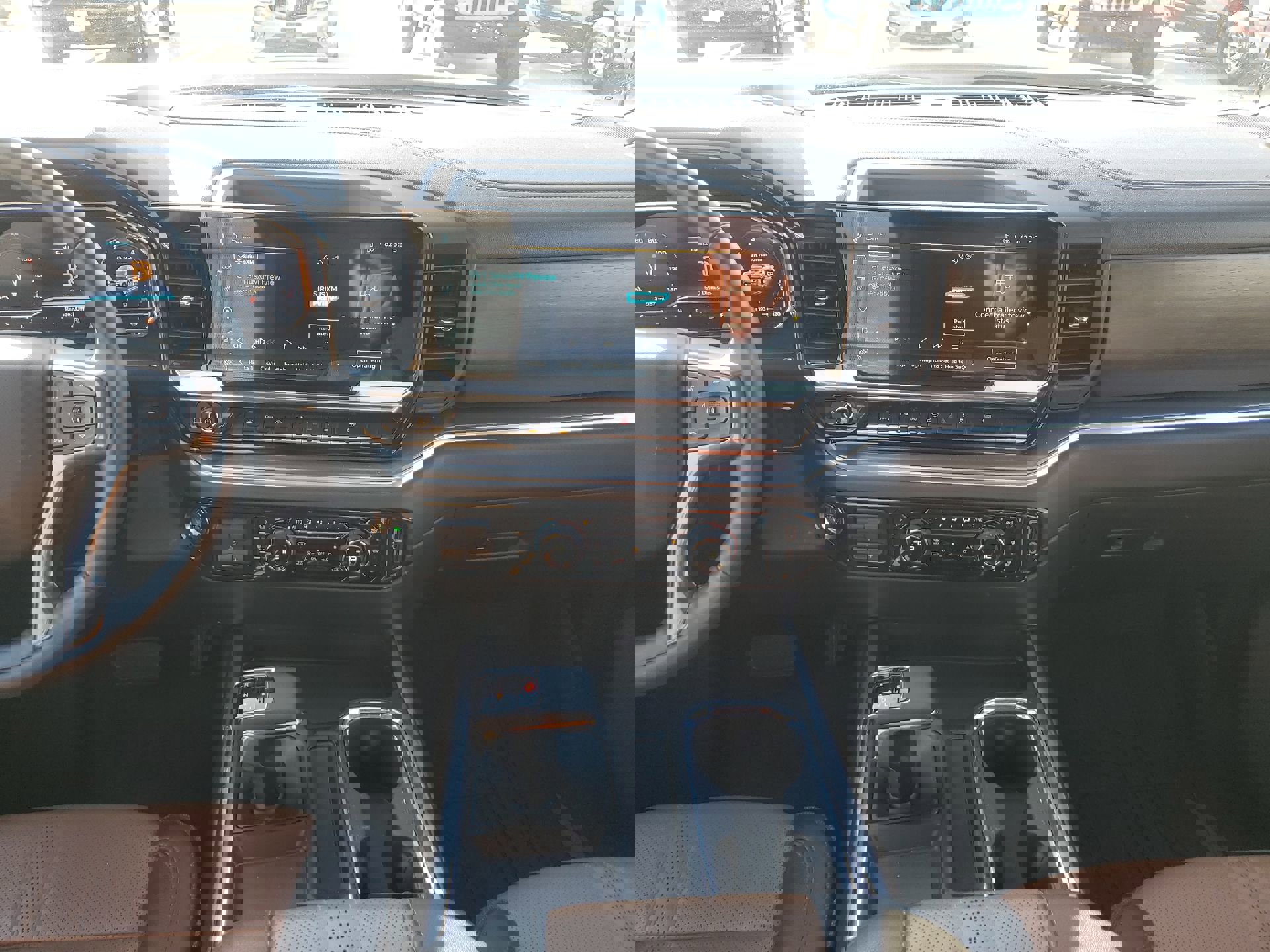 Used 2025 Chevrolet Silverado 1500 High Country w/ High Country Premium Package image 10