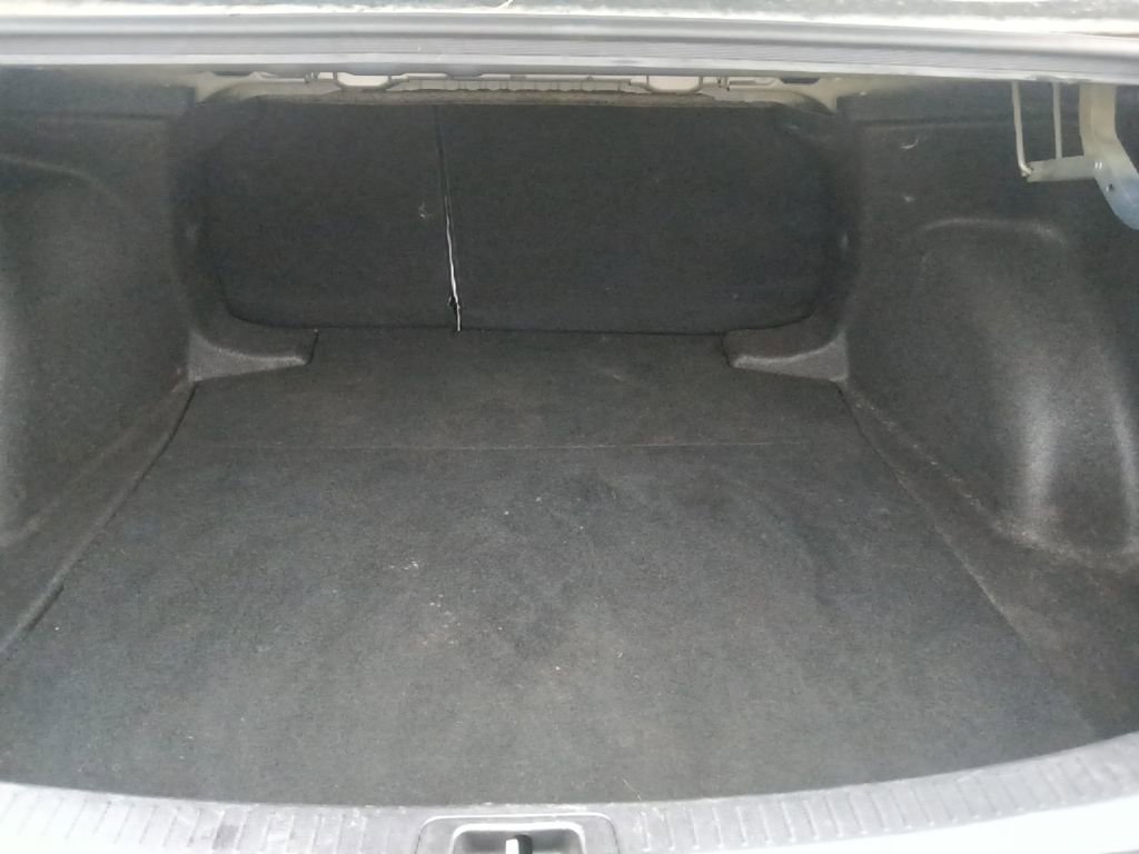 Used 2023 Toyota Corolla LE image 28