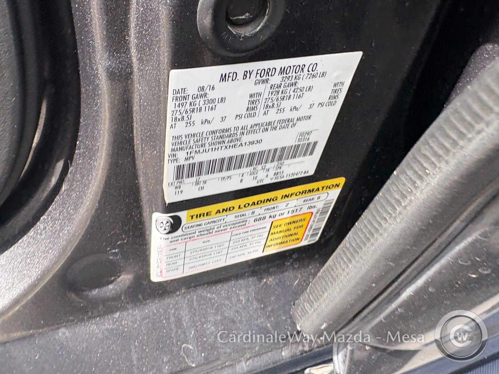Used 2017 Ford Expedition XLT image 12