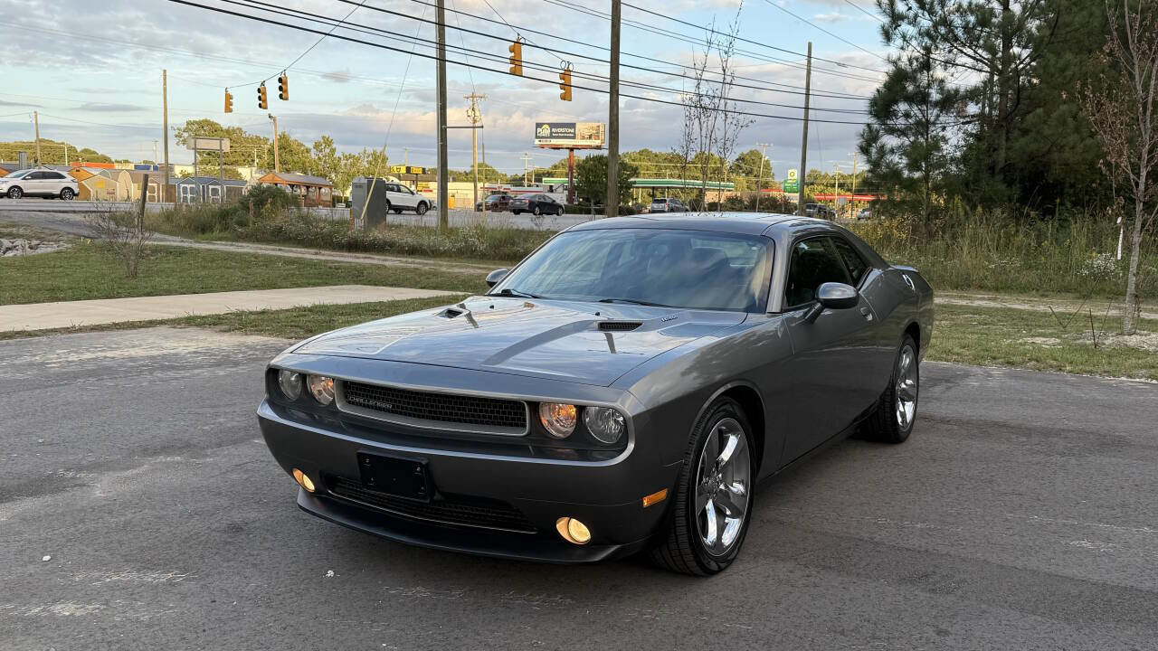 Used 2012 Dodge Challenger R/T Plus image 3