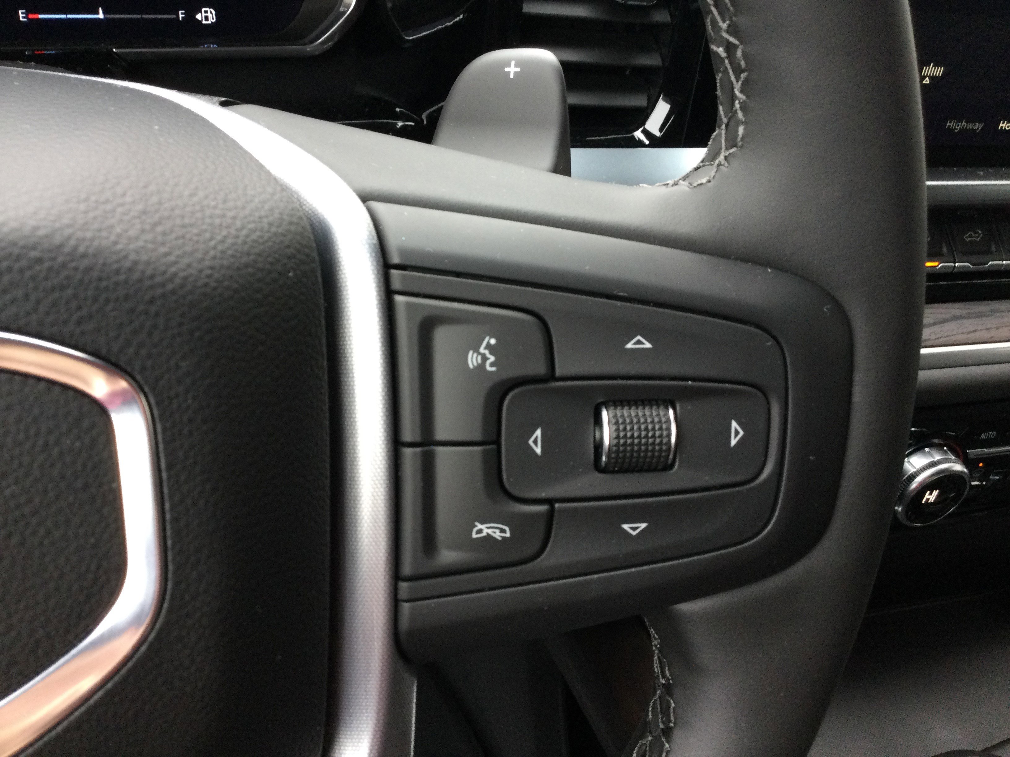 New 2026 GMC Sierra 1500 SLT w/ SLT Premium Package image 16