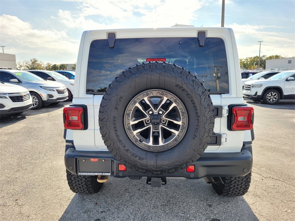Used 2024 Jeep Wrangler Unlimited Rubicon 392 image 6