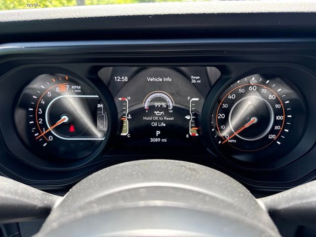 Used 2026 Jeep Wrangler Unlimited Rubicon AWD/4WD image 13