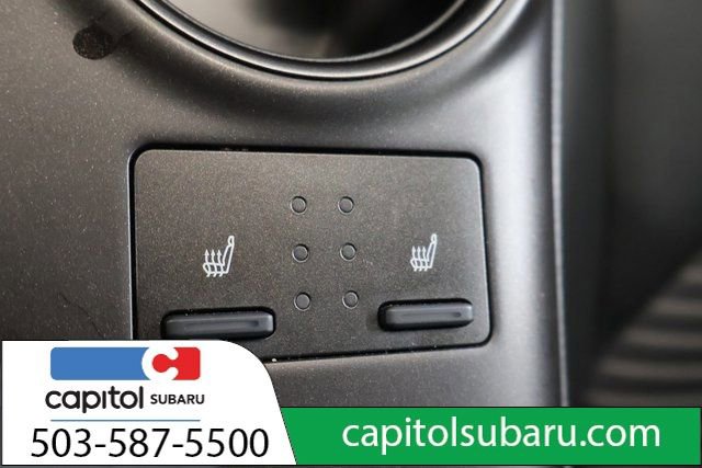 Used 2021 Toyota Camry SE w/ Cold Weather Package image 20