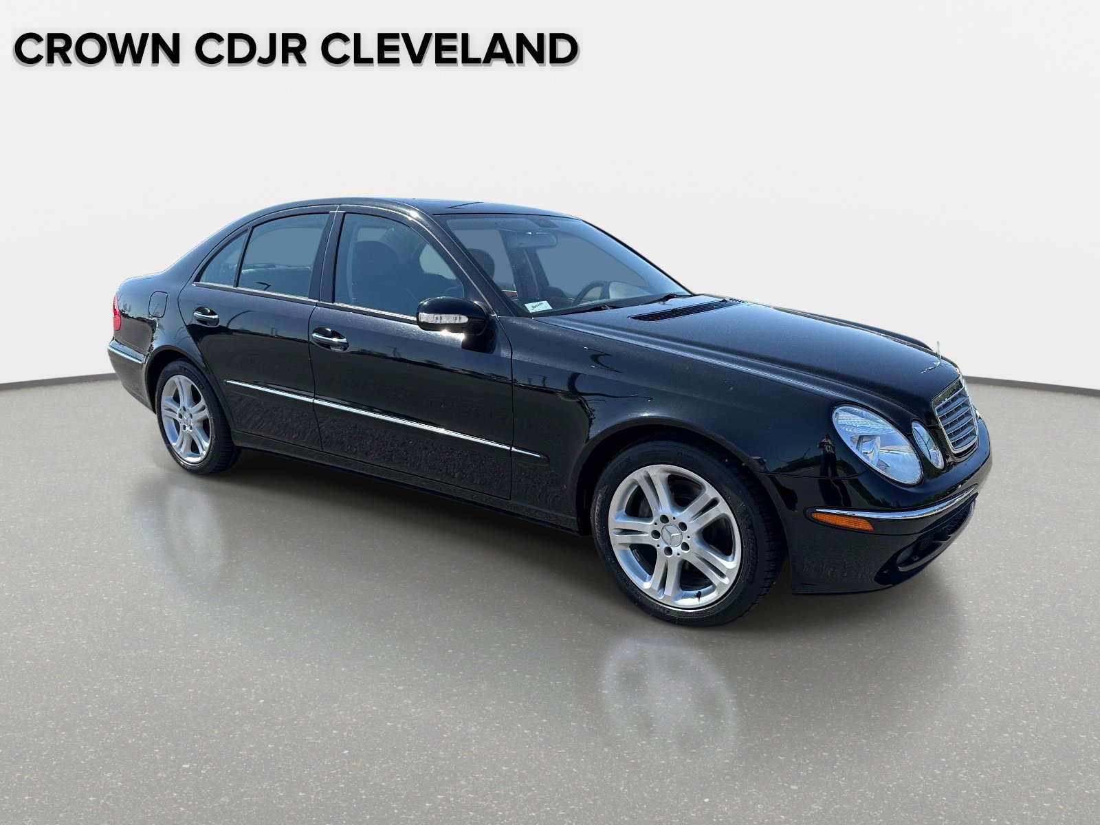Used 2006 Mercedes-Benz E 350 Sedan image 2