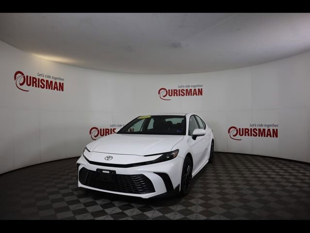 Used 2025 Toyota Camry SE w/ Convenience Package