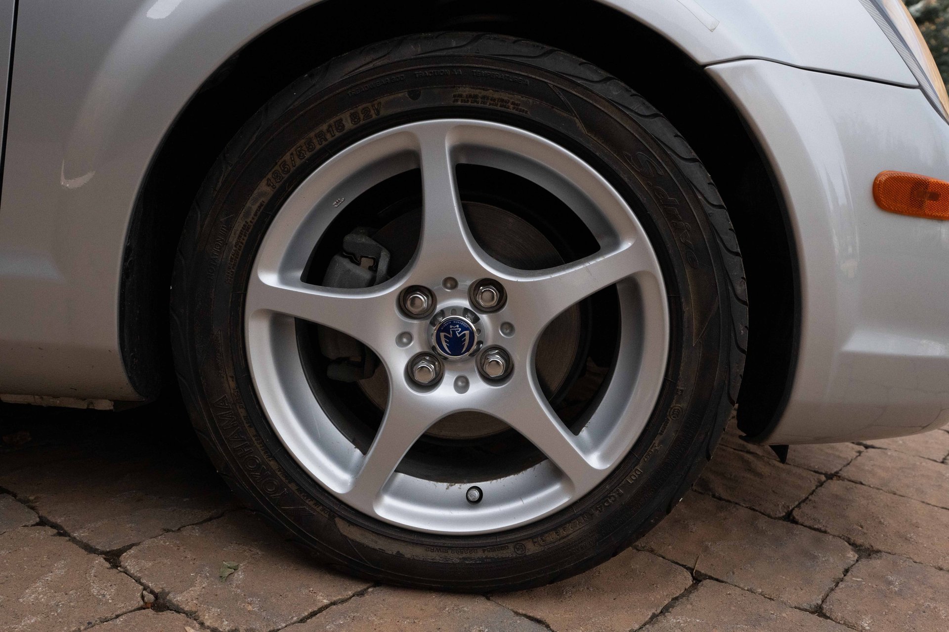 Used 2001 Toyota MR2 image 17