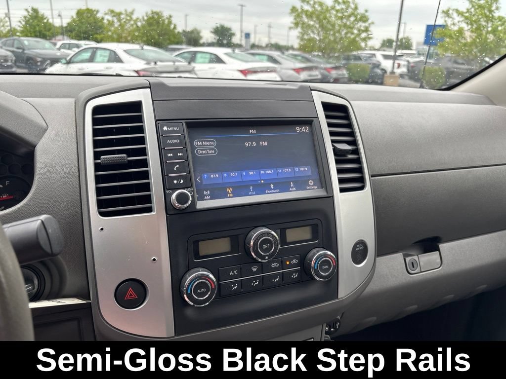Used 2019 Nissan Frontier SV w/ Value Truck Package AWD/4WD image 24
