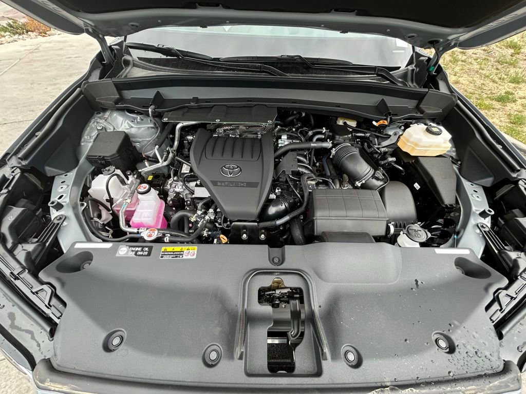 Used 2026 Toyota Grand Highlander AWD Hybrid image 30