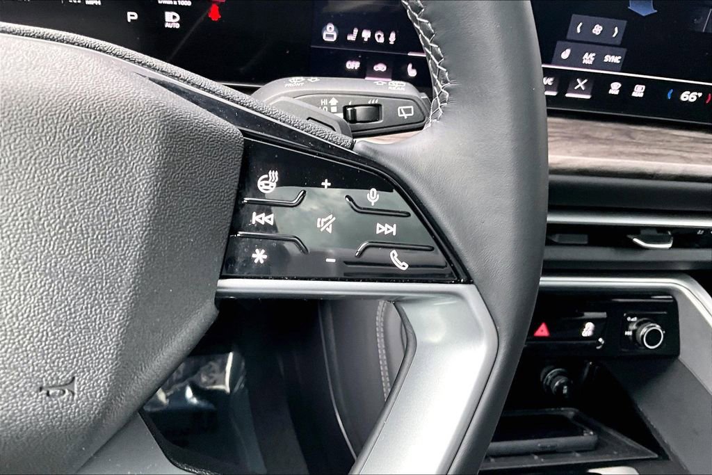 Used 2025 Audi Q5 Premium Plus w/ Premium Plus image 12