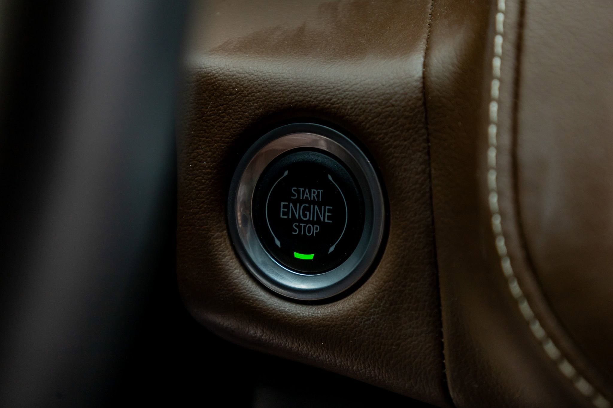 Used 2024 Chevrolet Suburban High Country image 22